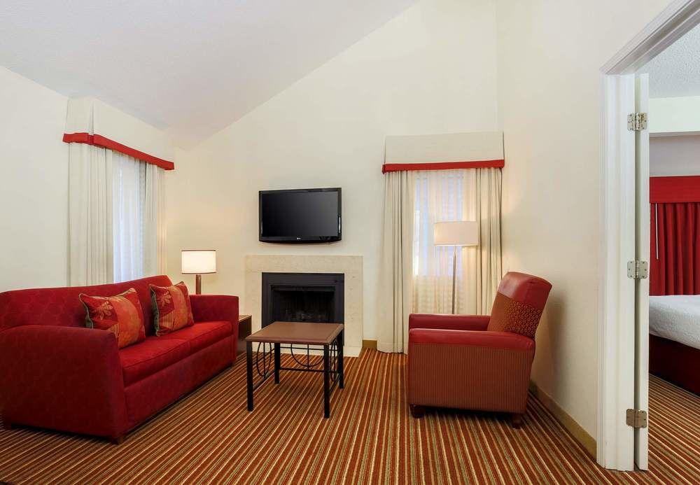 Residence Inn By Marriott Atlanta Cumberland/Galleria Smyrna Esterno foto